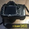 D600